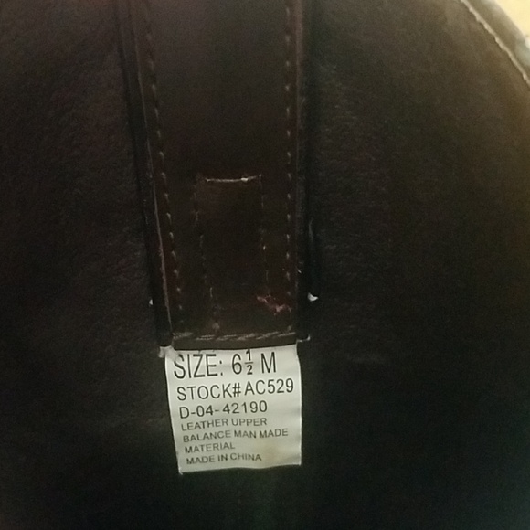 Boots - Picture 4 of 4